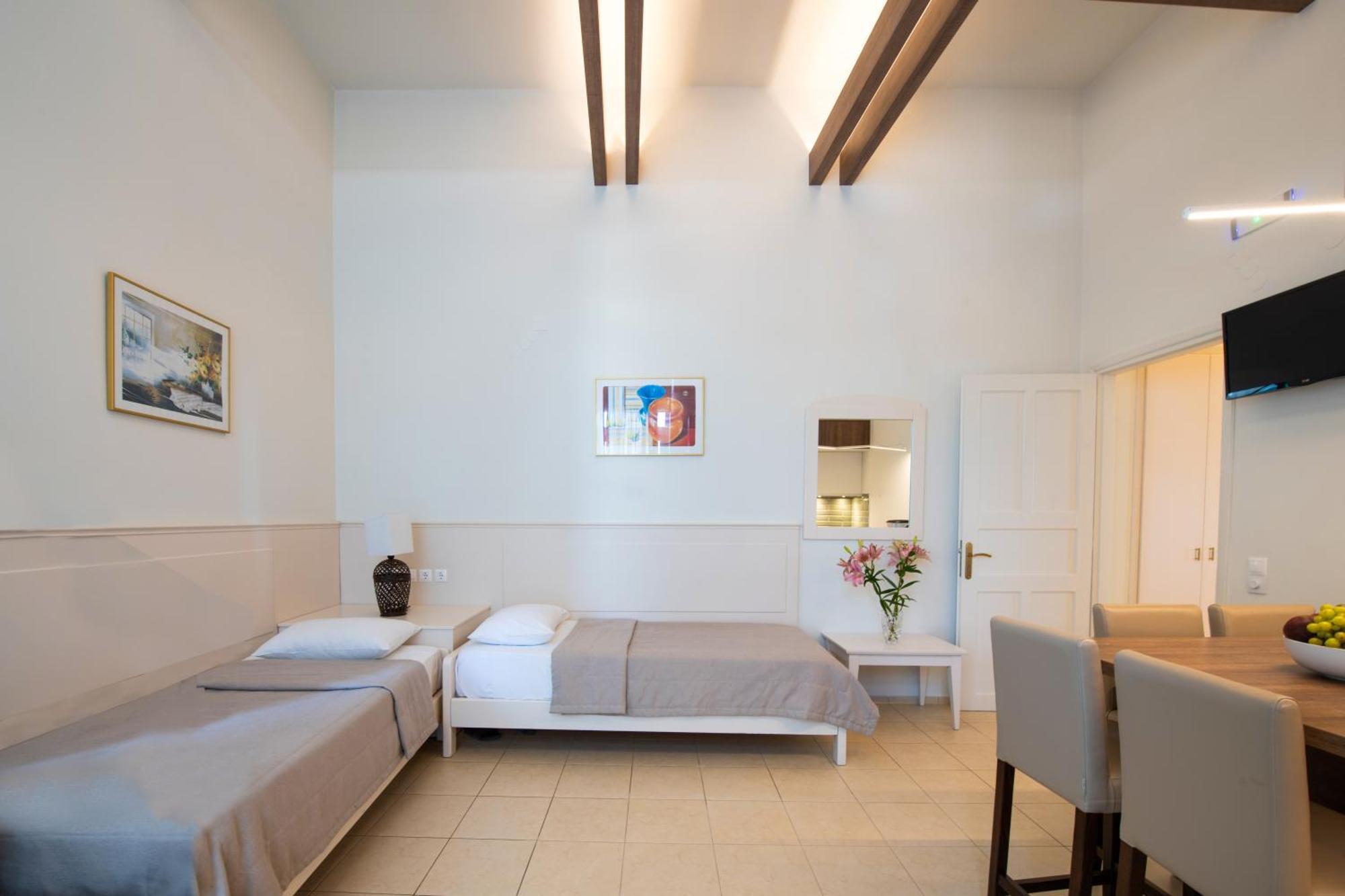 Captain's House Hotel Suites&Apartments Pánormos Buitenkant foto